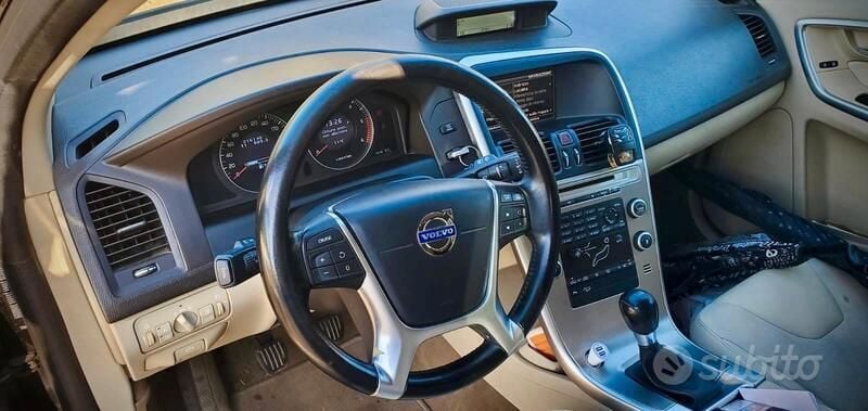 Usata Volvo XC60 163 CV (119 kW) 2010 Nero SUV