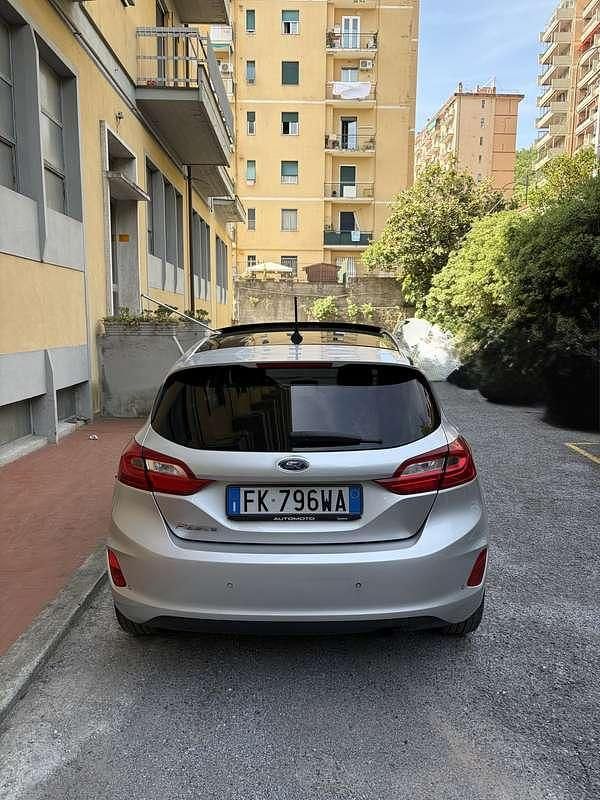 Usata Ford Fiesta Titanium 86 CV (63 kW) 2017 Utilitaria