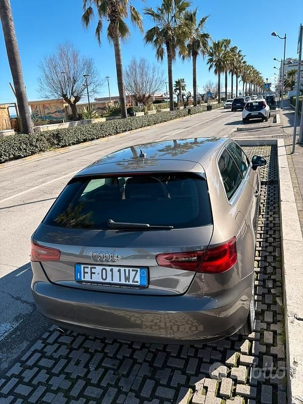 Usata Audi A3 Ambition 110 CV (80 kW) 2016 Berlina