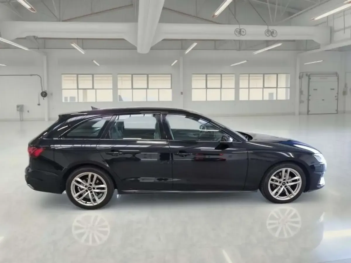 Usata Audi A4 Advanced 204 CV (150 kW) 2021 Nero Station wagon
