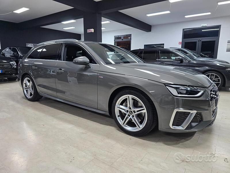 Usata Audi A4 S-Line 204 CV (150 kW) 2024 Grigio Station wagon