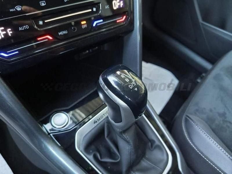 Usata VW T-Roc Style 150 CV (110 kW) 2023 Bianco SUV