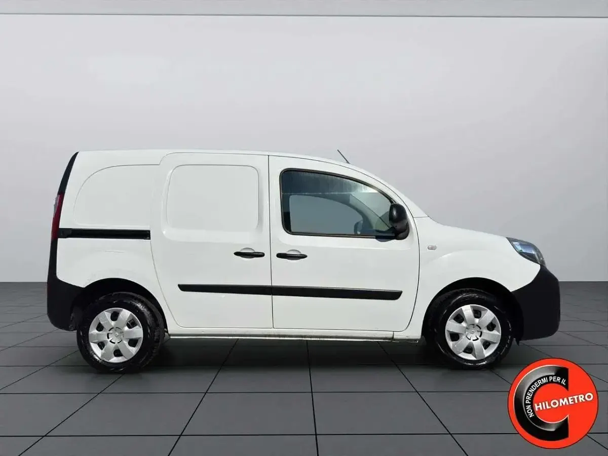 Usata Renault Kangoo 95 CV (69 kW) 2020 Bianco Monovolume