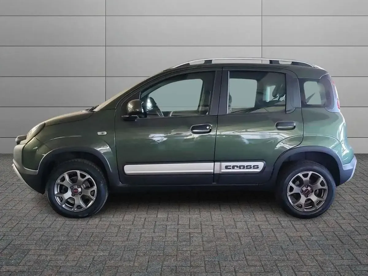 Usata Fiat Panda Cross Cross 95 CV (69 kW) 2015 Verde Utilitaria