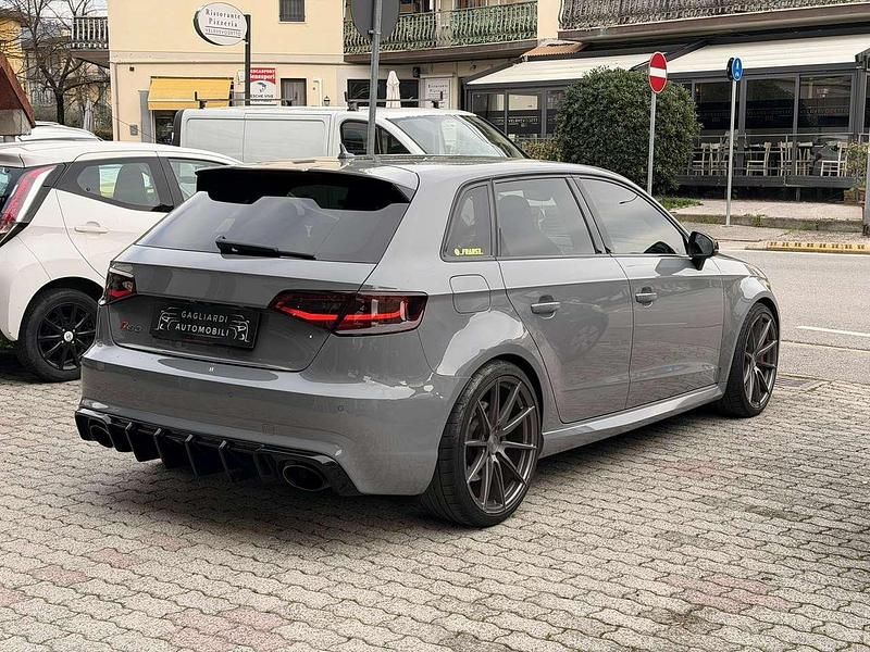 Usata Audi RS3 Ambiente 367 CV (269 kW) 2016 Grigio nardo' Berlina