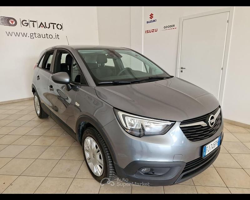 Usata Opel Crossland 99 CV (72 kW) 2017 Gray SUV