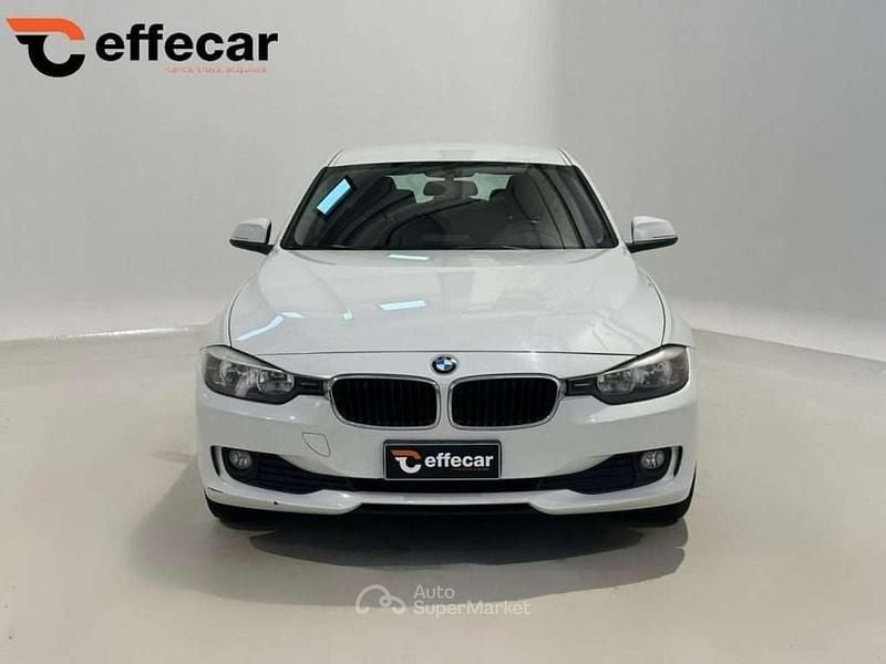 Usata BMW 316 Sport Line 116 CV (85 kW) 2014 Bianco Station wagon