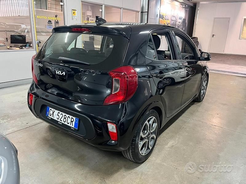Usata Kia Picanto 67 CV (49 kW) 2022 Other Utilitaria