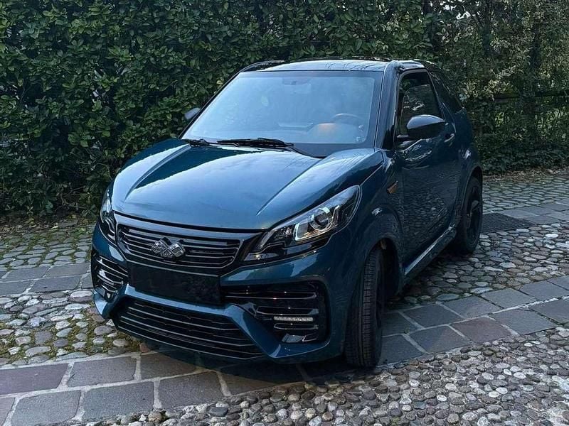 Usata Ligier JS50 2023 Blu/azzurro Utilitaria