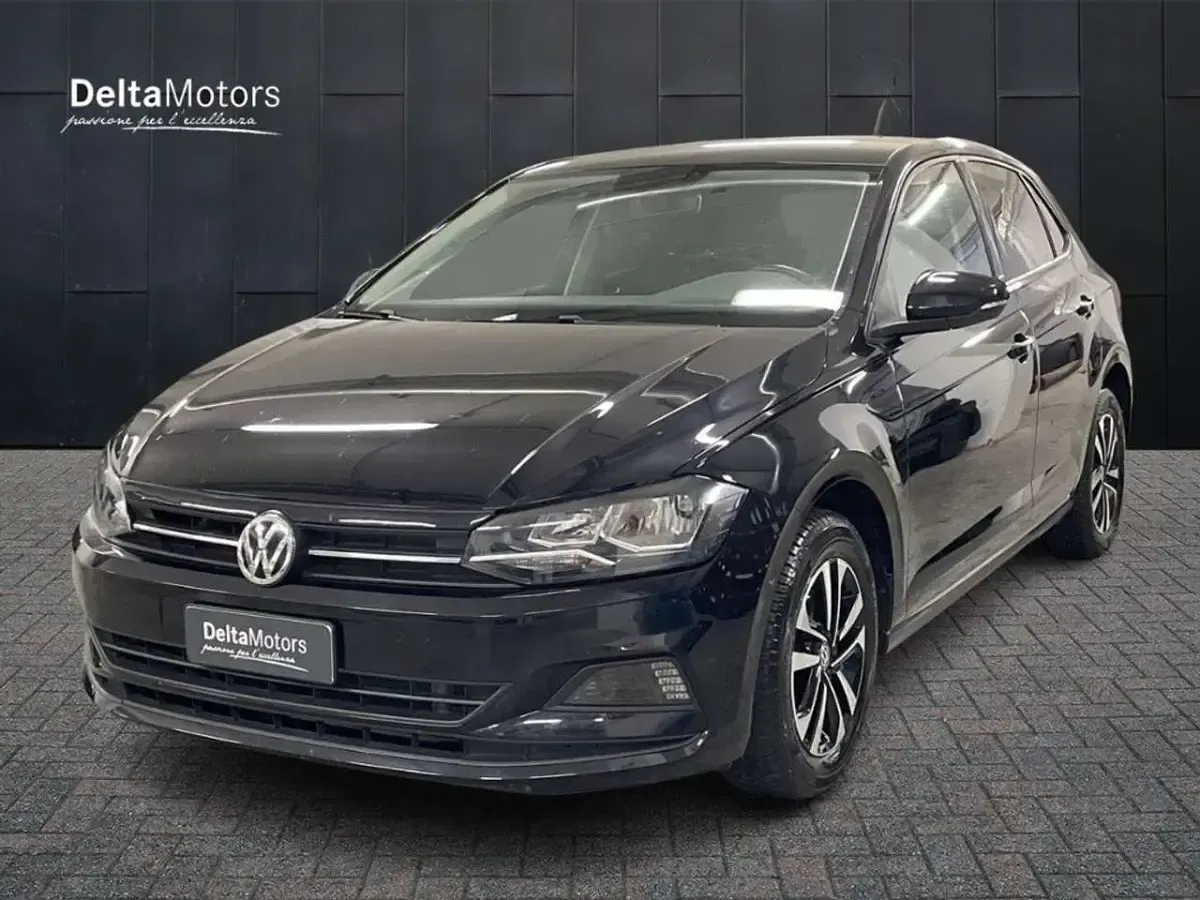 Usata VW Polo Comfortline 95 CV (69 kW) 2020 Nero metallizzato Utilitaria