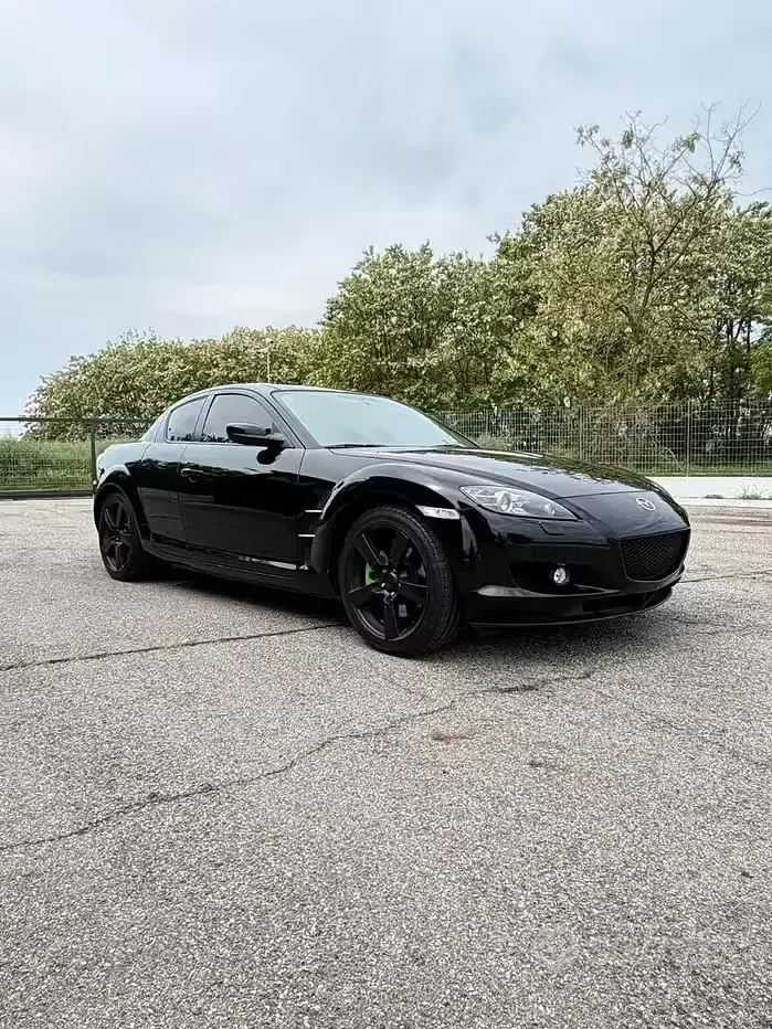 Begagnad Mazda RX8 231 HK (169 kW) 2004 Svart Sportkupé