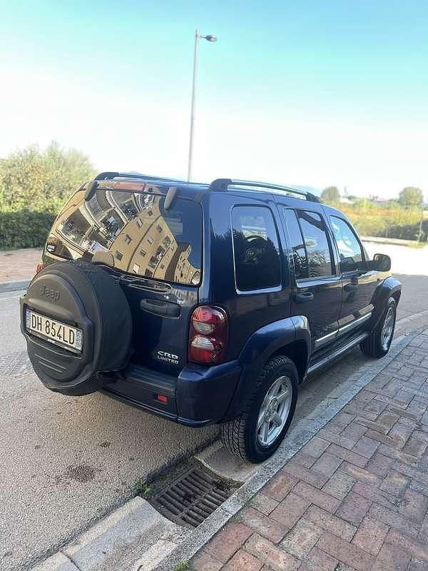 Usata Jeep Cherokee Limited 163 CV (119 kW) 2007 SUV