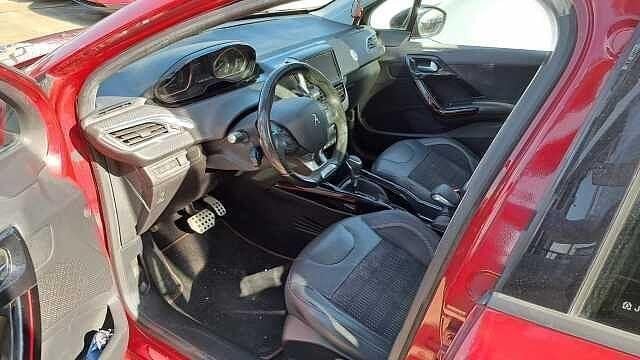 Usata Peugeot 2008 GT-line 110 CV (80 kW) 2018 Rosso SUV
