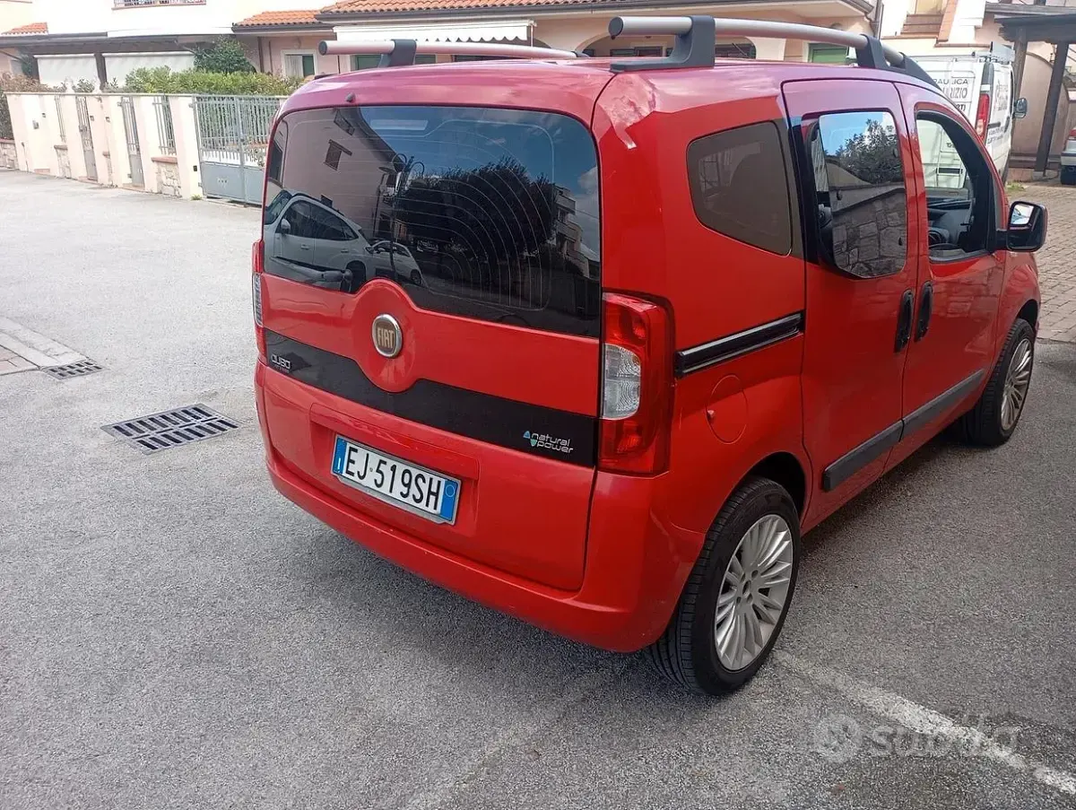 Usata Fiat Qubo Trekking 77 CV (56 kW) 2011 Rosso Monovolume