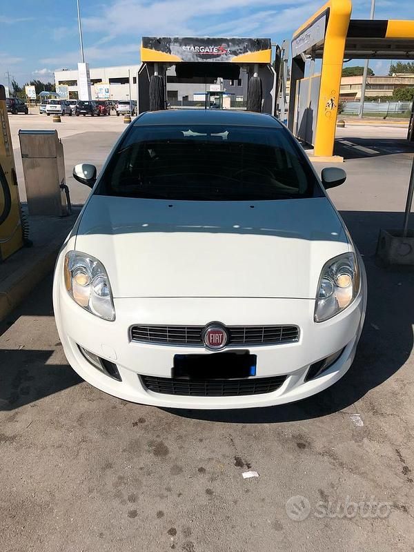 Bianco Usata 2009 Fiat Bravo Due volumi | 4450 € (Molto cara) - Immagine 1/4