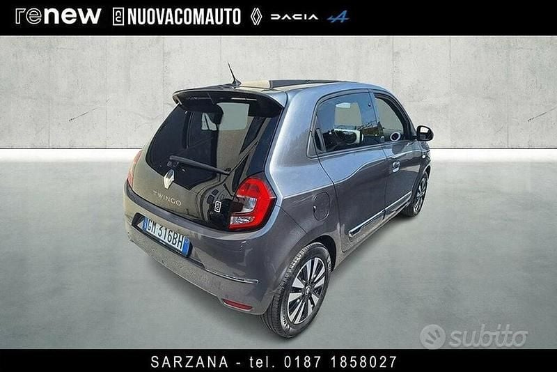 Usata Renault Twingo Techno 60 kW (82 CV) 2023 Grigio Utilitaria