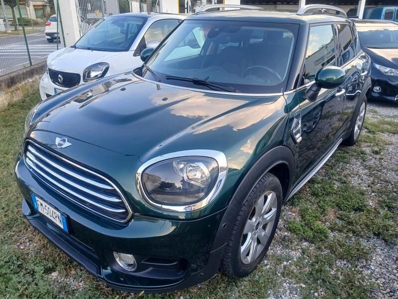 Verde Usata 2017 Mini One D Countryman SUV | 13.500 € (Buon prezzo) - Immagine 1/4