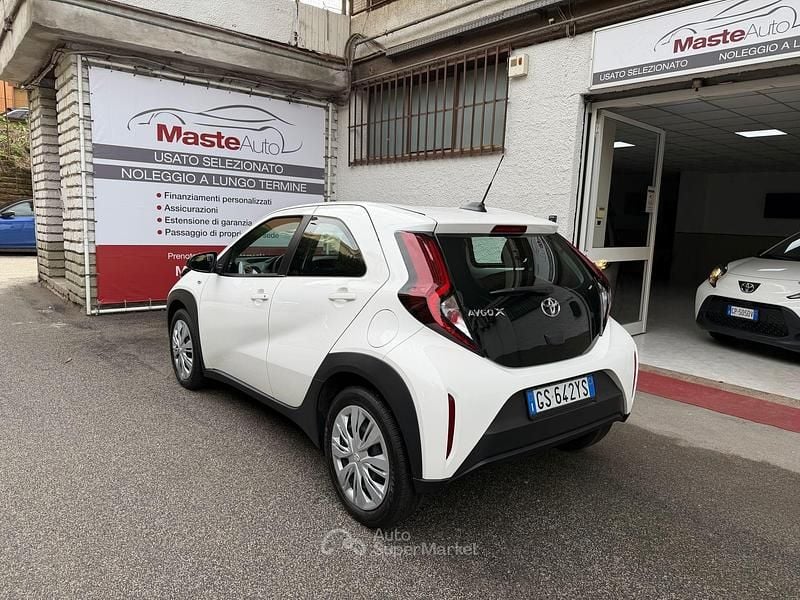 Gebraucht Toyota Aygo 72 PS (52 kW) 2024 Weiß