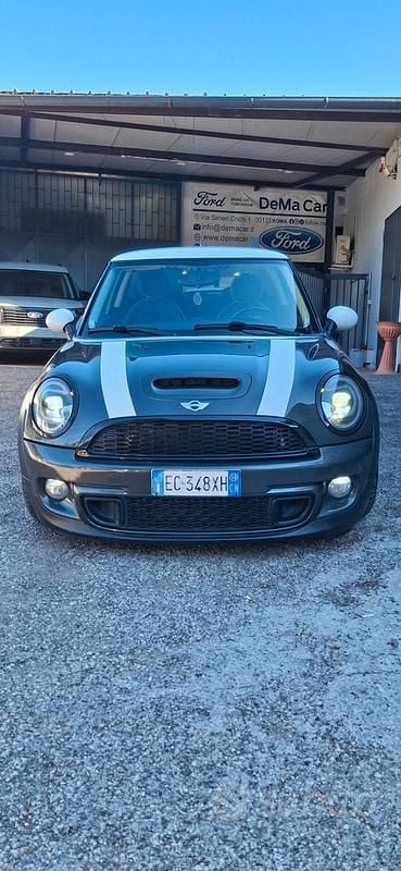 Grigio Usata 2010 Mini Cooper S Due volumi | 5900 € (Buon prezzo) - Immagine 1/4