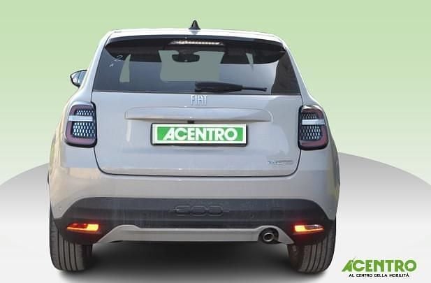 Usata Fiat 600 La Prima 110 CV (80 kW) 2025 Verde SUV