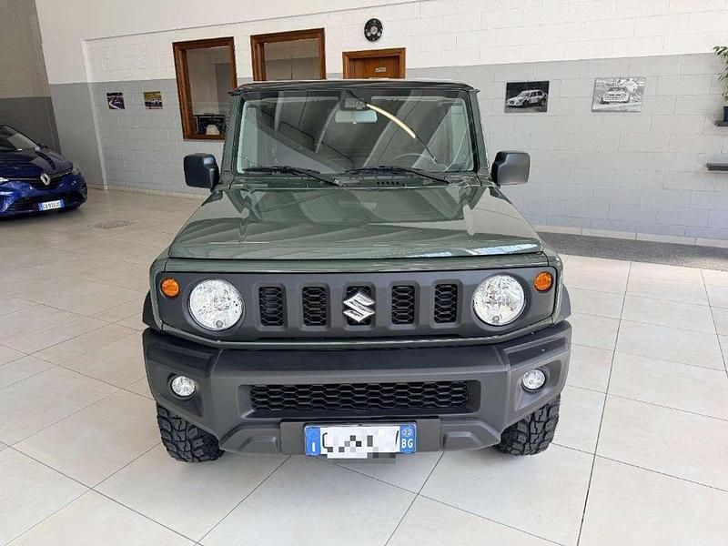 Usata Suzuki Jimny 102 CV (75 kW) 2022 Verde SUV