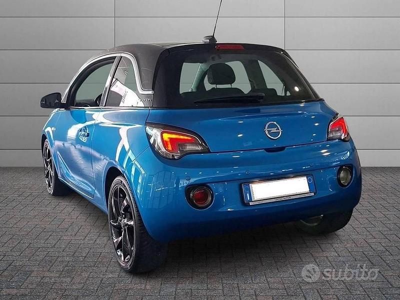 Usata Opel Adam Slam 87 CV (63 kW) 2016 Azzurro Utilitaria