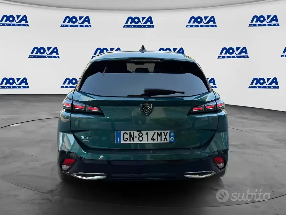 Usata Peugeot 308 Allure 131 CV (96 kW) 2023 Verde Station wagon