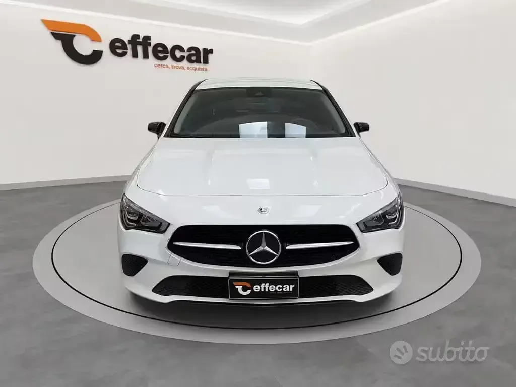 Usata Mercedes CLA200 Shooting Brake 163 CV (119 kW) 2022 Bianco Station wagon