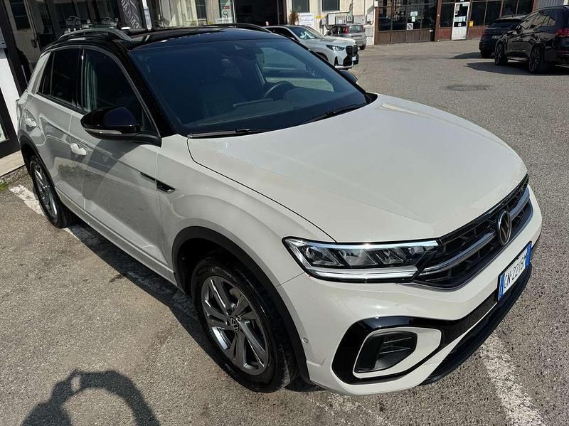 Usata VW T-Roc R-line 150 CV (110 kW) 2023 Ascot grey + tetto nero SUV