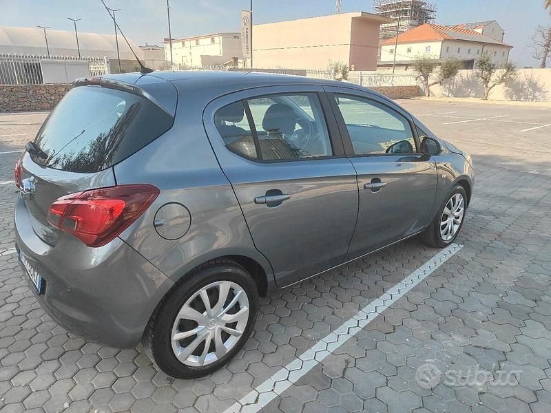 Usata Opel Corsa 90 CV (66 kW) 2019 Grigio Utilitaria