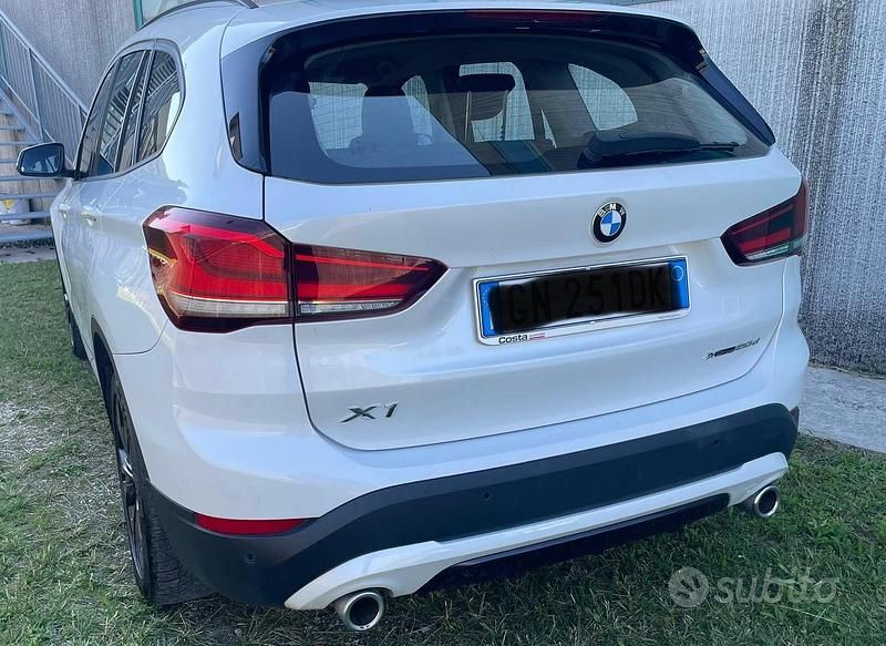 Usata BMW X1 190 CV (139 kW) 2022 Bianco SUV