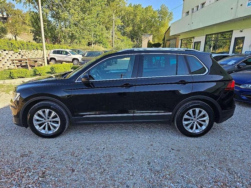 Usata VW Tiguan Life 150 CV (110 kW) 2019 Bianco SUV