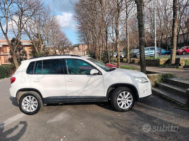 Usata VW Tiguan Trendline 150 CV (110 kW) 2010 Bianco SUV
