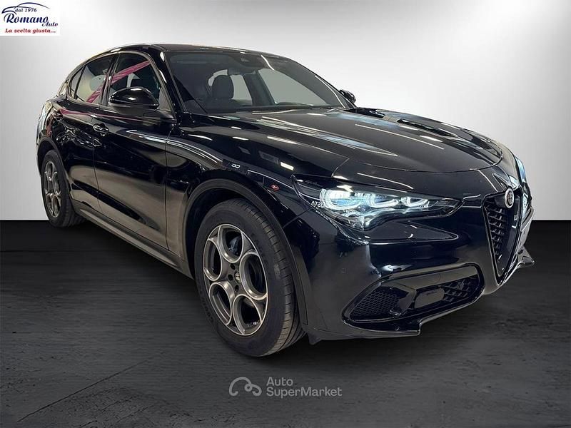 Usata Alfa Romeo Stelvio 162 CV (119 kW) 2024 Nero SUV