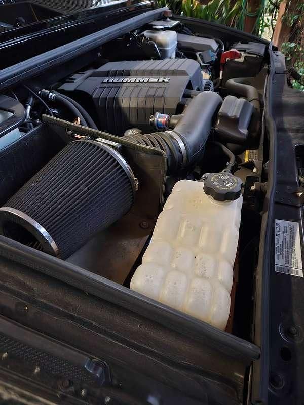 Usata Hummer H2 398 CV (292 kW) 2008 Nero SUV