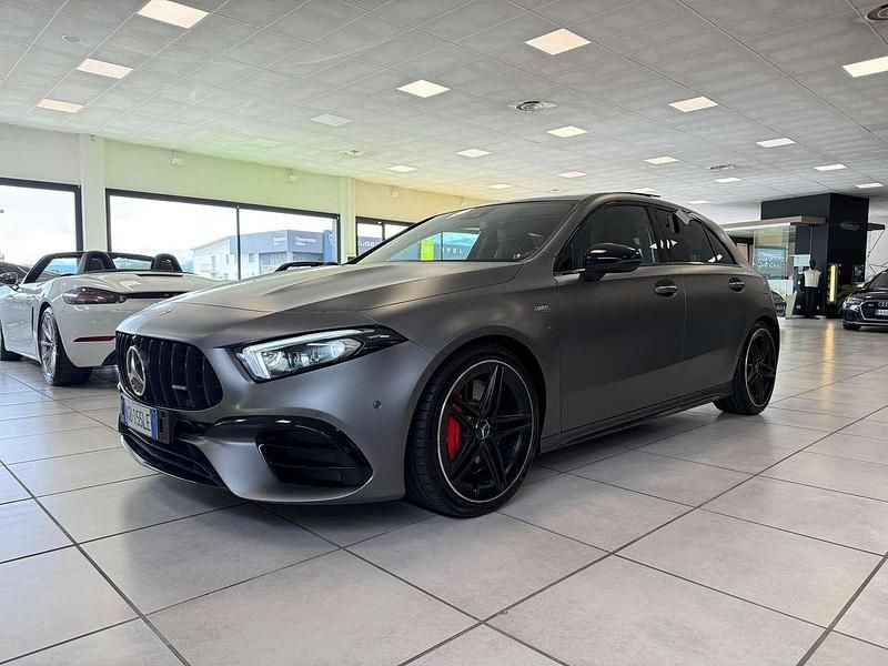 Begagnad Mercedes A45 AMG AMG 421 HK (309 kW) 2020 Grå Sedan
