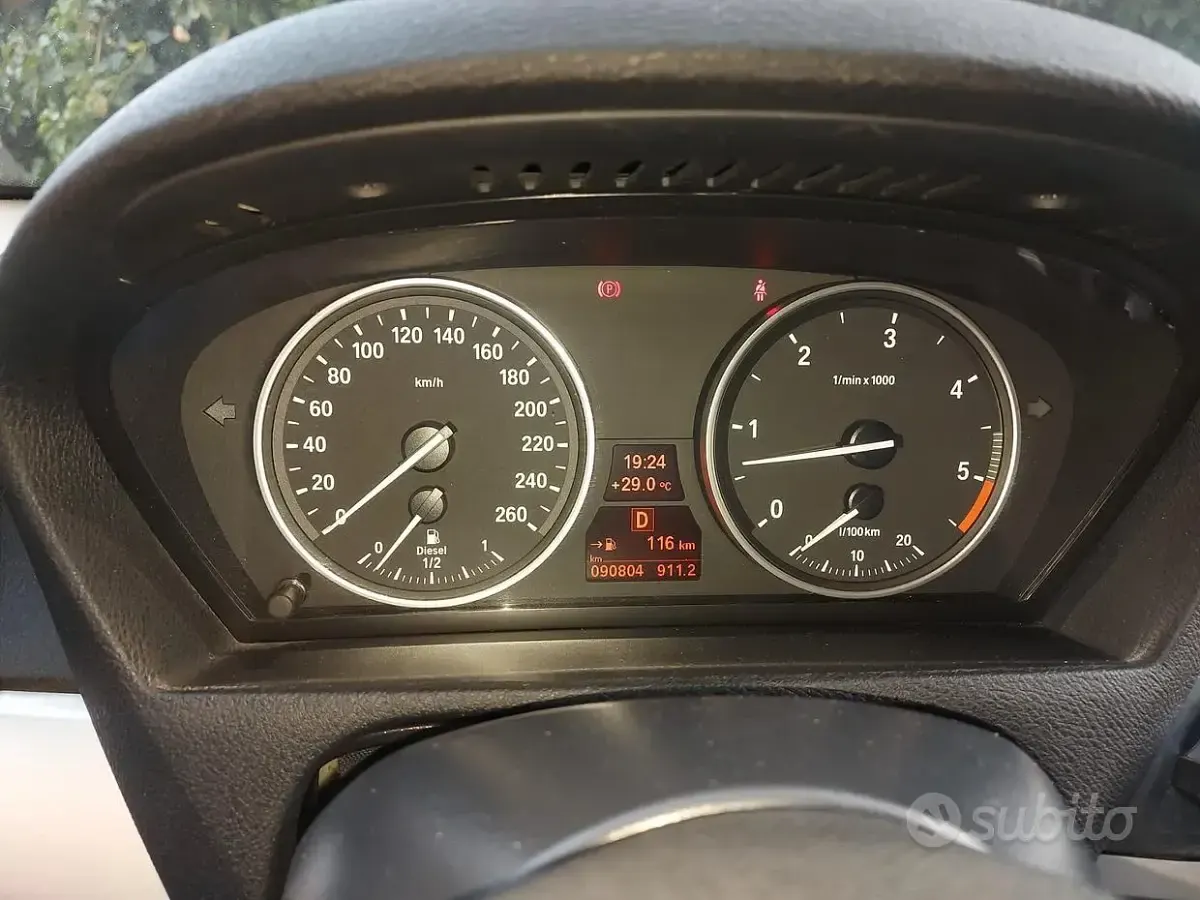 Usata BMW X5 218 CV (160 kW) 2014 SUV
