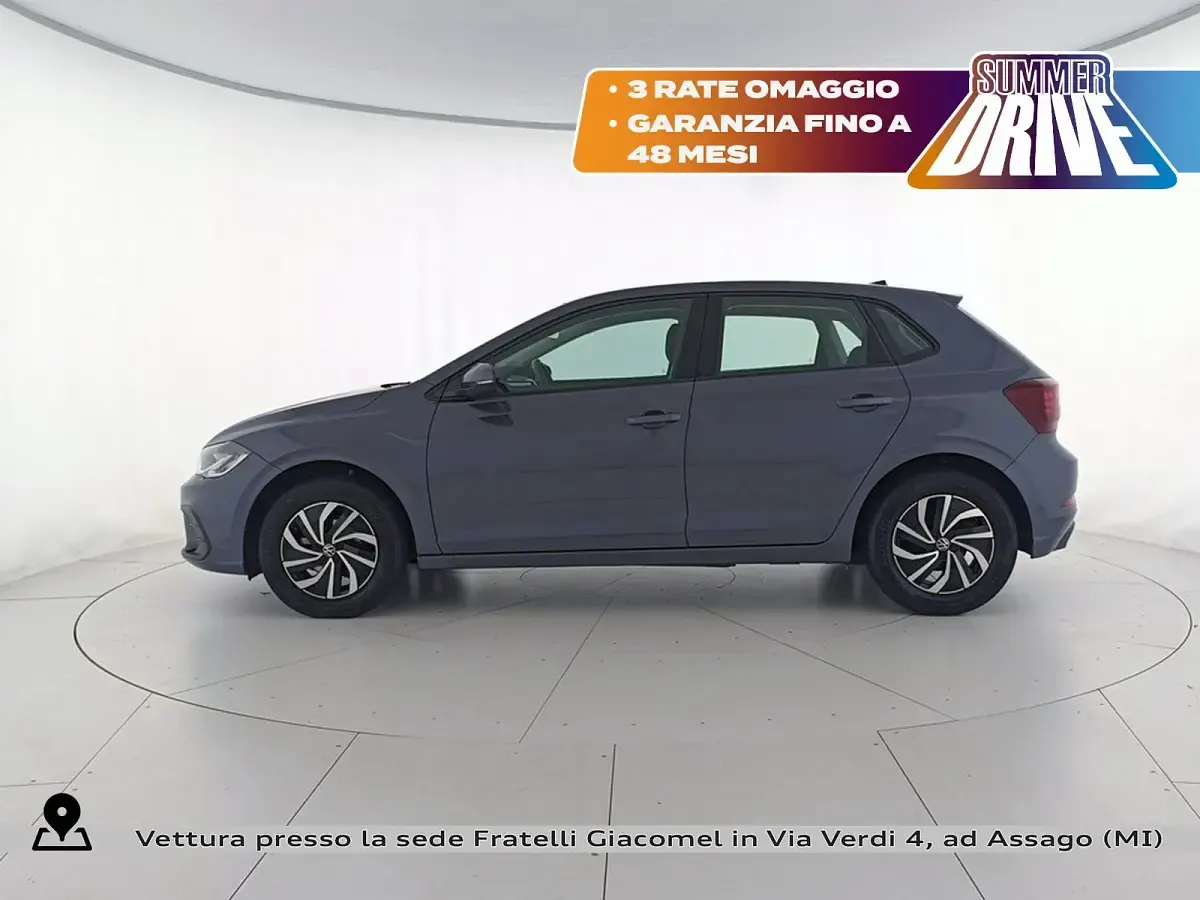 Usata VW Polo Life 80 CV (58 kW) 2024 5w smoky grey metallizzato Utilitaria