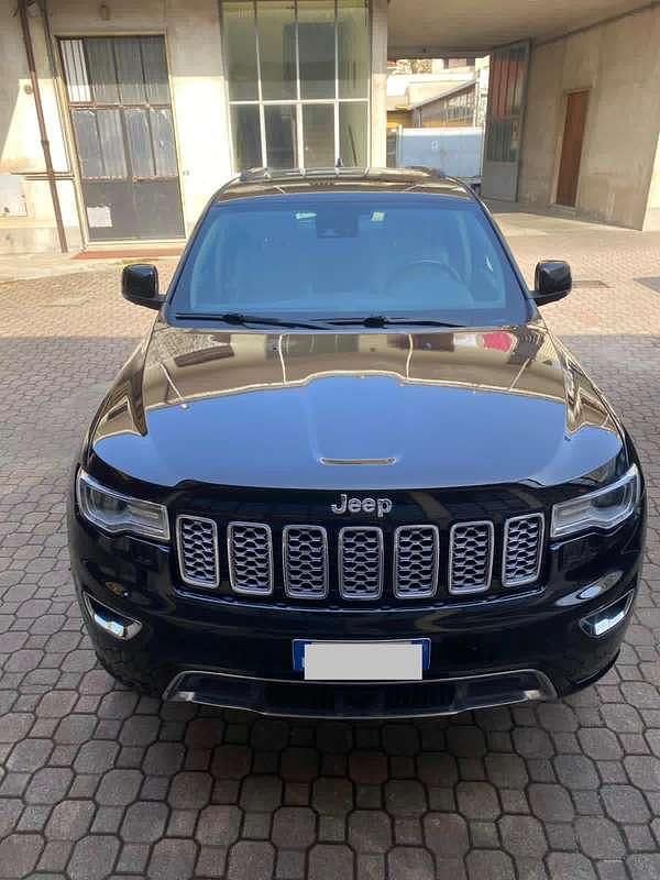 Usata Jeep Grand Cherokee Overland 250 CV (183 kW) 2017 Nero SUV