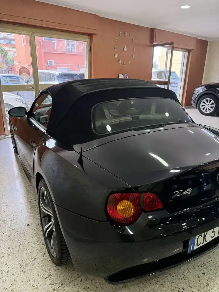 Usata BMW Z4 231 CV (169 kW) 2003 Nero Cabrio