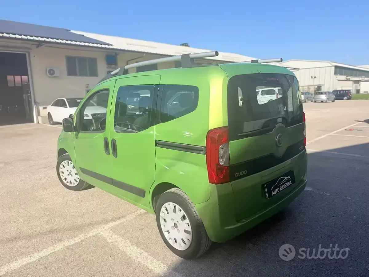 Usata Fiat Qubo Dynamic 77 CV (56 kW) 2012 Verde Monovolume