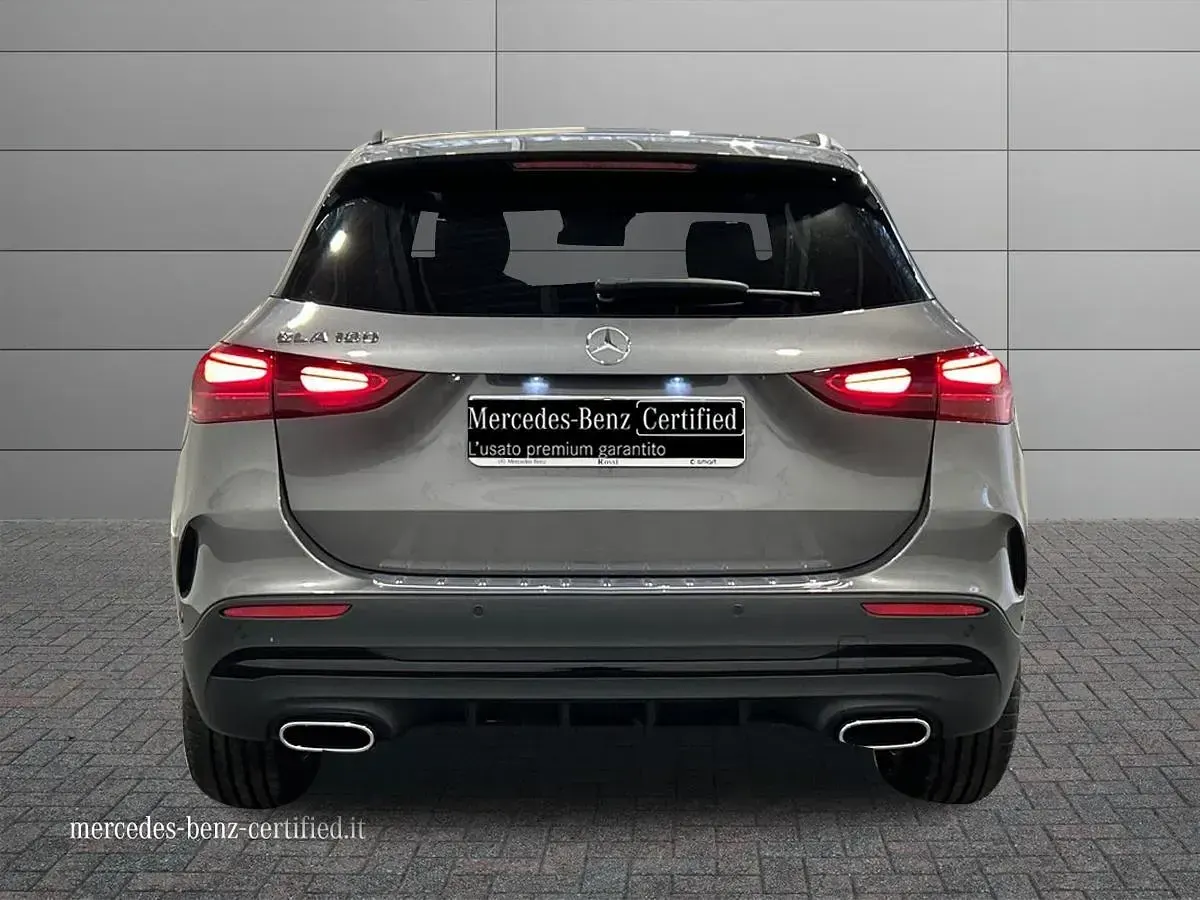 Nuova Mercedes GLA180 Advanced Plus 136 CV (100 kW) 2025 Grigio medio metallizzato SUV