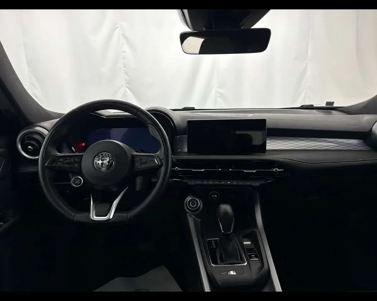 Usata Alfa Romeo Tonale Ti 160 CV (117 kW) 2023 Rosso alfa SUV
