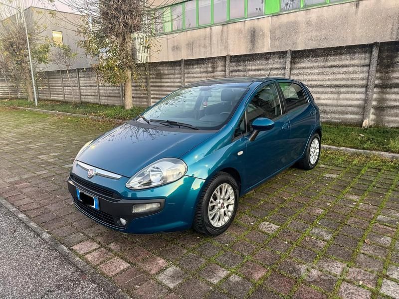 Blu Usata 2012 Fiat Punto Due volumi | 3100 € (Super prezzo) - Immagine 1/4
