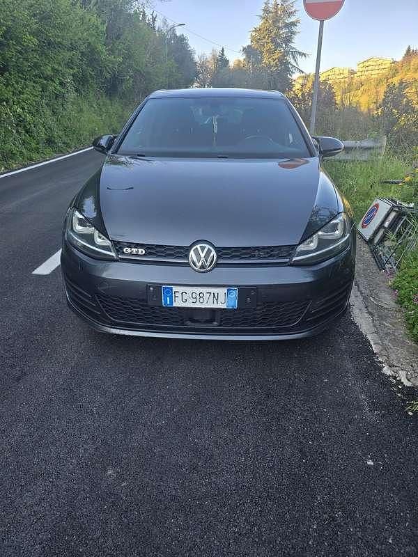 Second-hand VW Golf VII GTD 184 CP (135 kW) 2016 Berlinǎ
