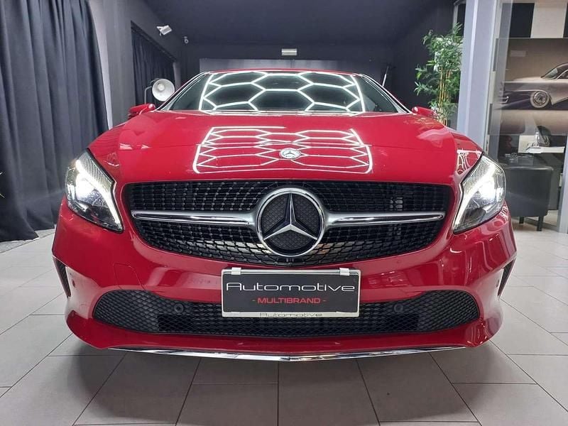 Usata Mercedes A200 156 CV (114 kW) 2016 Rosso Berlina