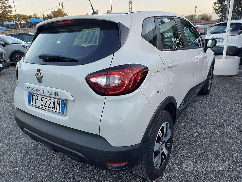 Usata Renault Captur 90 CV (66 kW) 2018 Bianco SUV