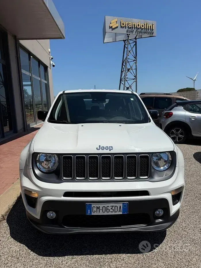 Usata Jeep Renegade Limited 130 CV (95 kW) 2022 Bianco SUV