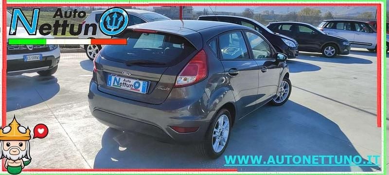 Second-hand Ford Fiesta Titanium 75 CP (55 kW) 2015 Gri Berlinǎ