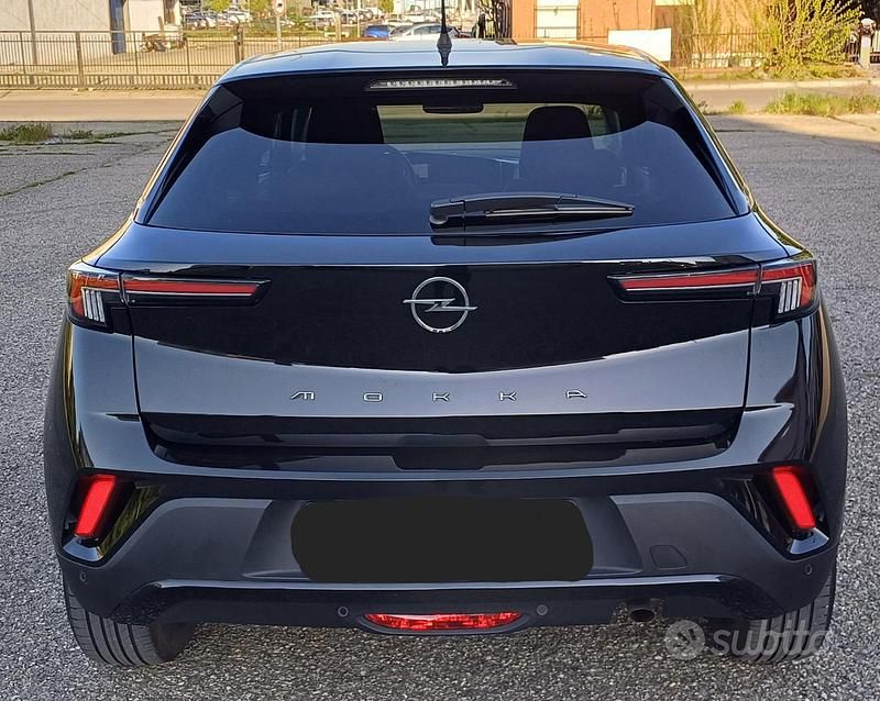 Usata Opel Mokka 101 CV (74 kW) 2024 Nero SUV